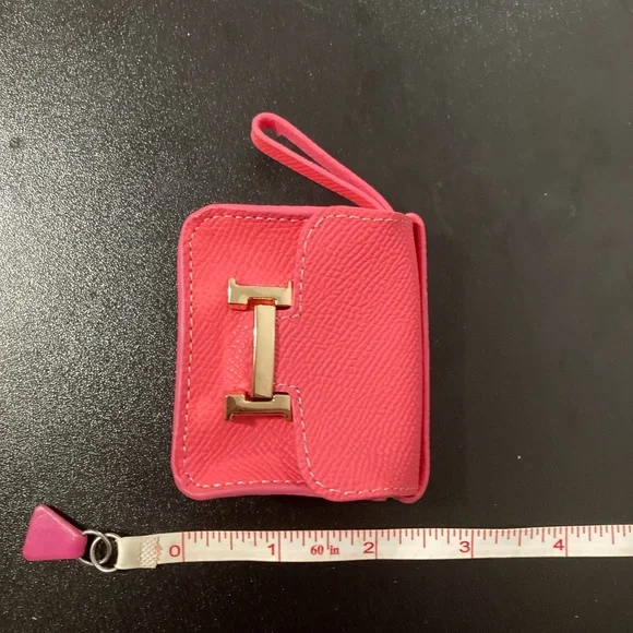 Mini Pink and Gold H Con Stance Magnetic Closure Keychain Bag with Strap - Picture 5 of 6